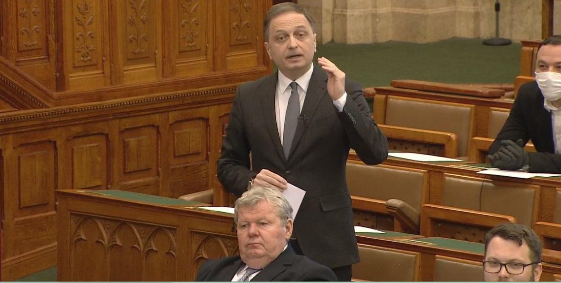 Brenner Koloman: „Szégyelljék magukat!”