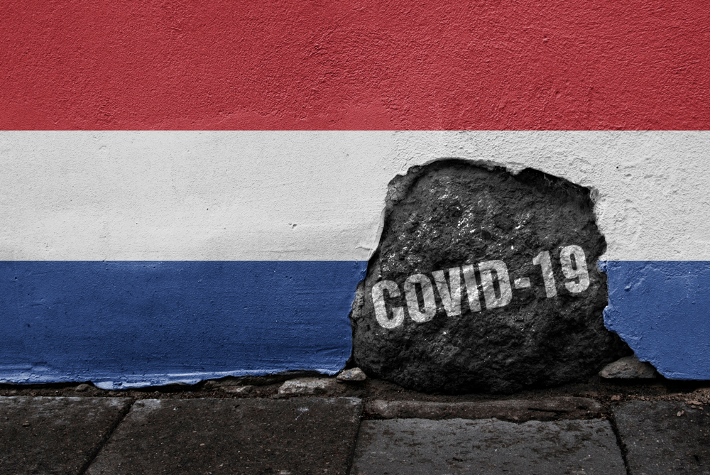 A szigorú rendelkezések ellen tüntettek Hollandiában