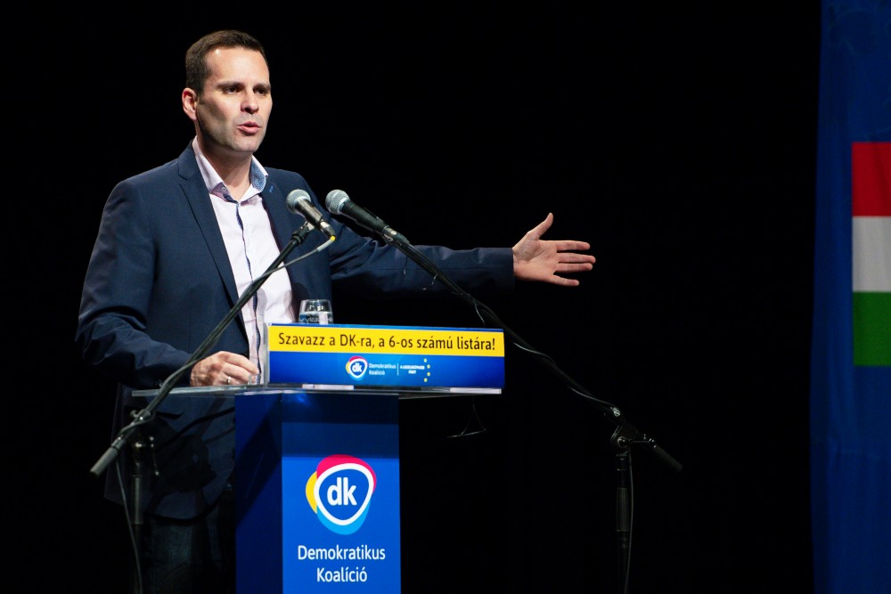 A DK új szintre emelte a demagógiát