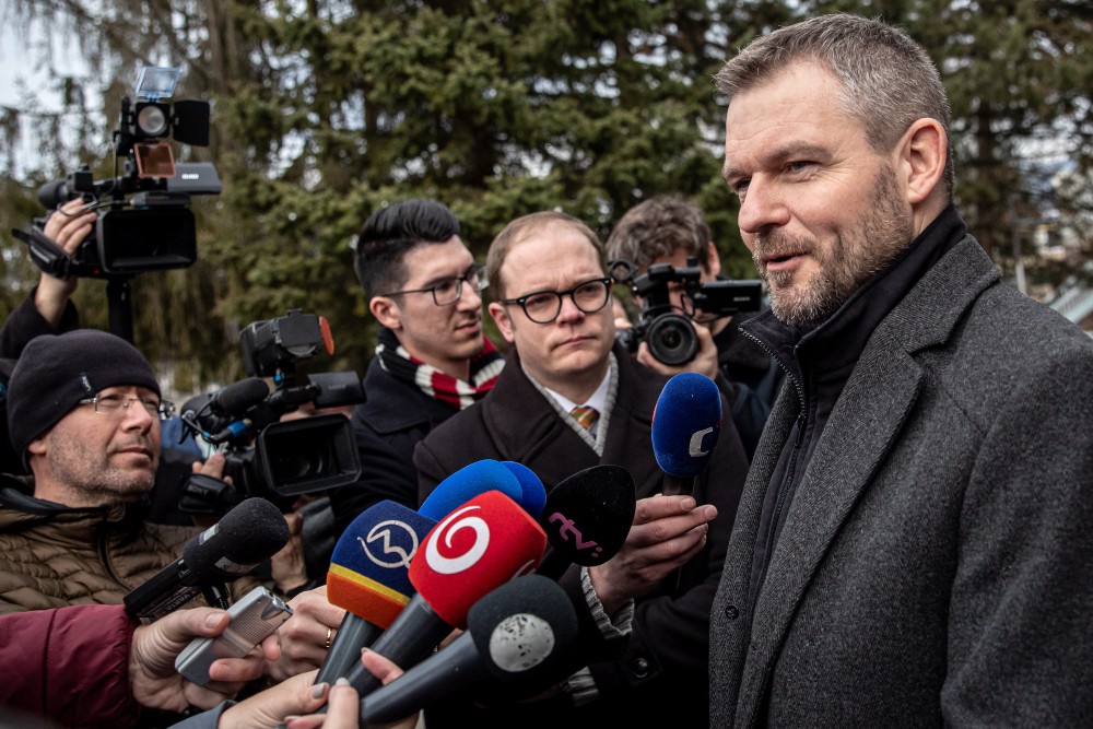 Szlovákiában bezárják az iskolákat