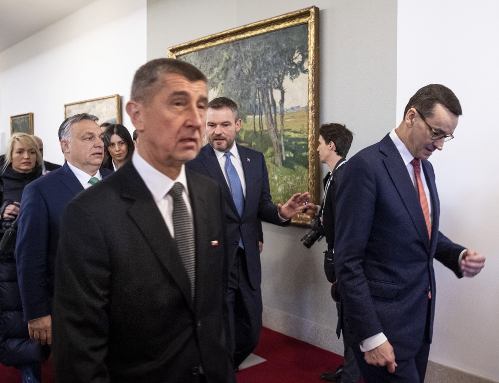 Babis: szorosabb lesz az együttműködés a V4-ek között