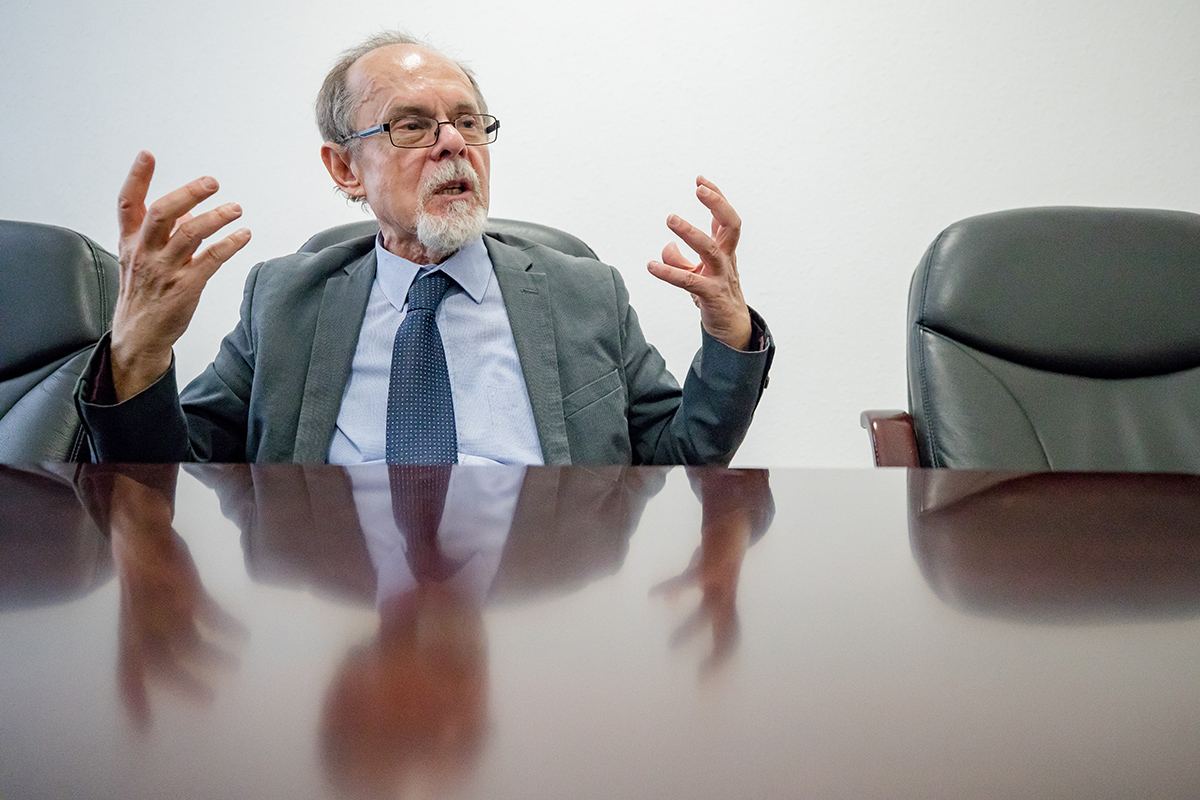 Bogár László: Egy világháború mélyszerkezete