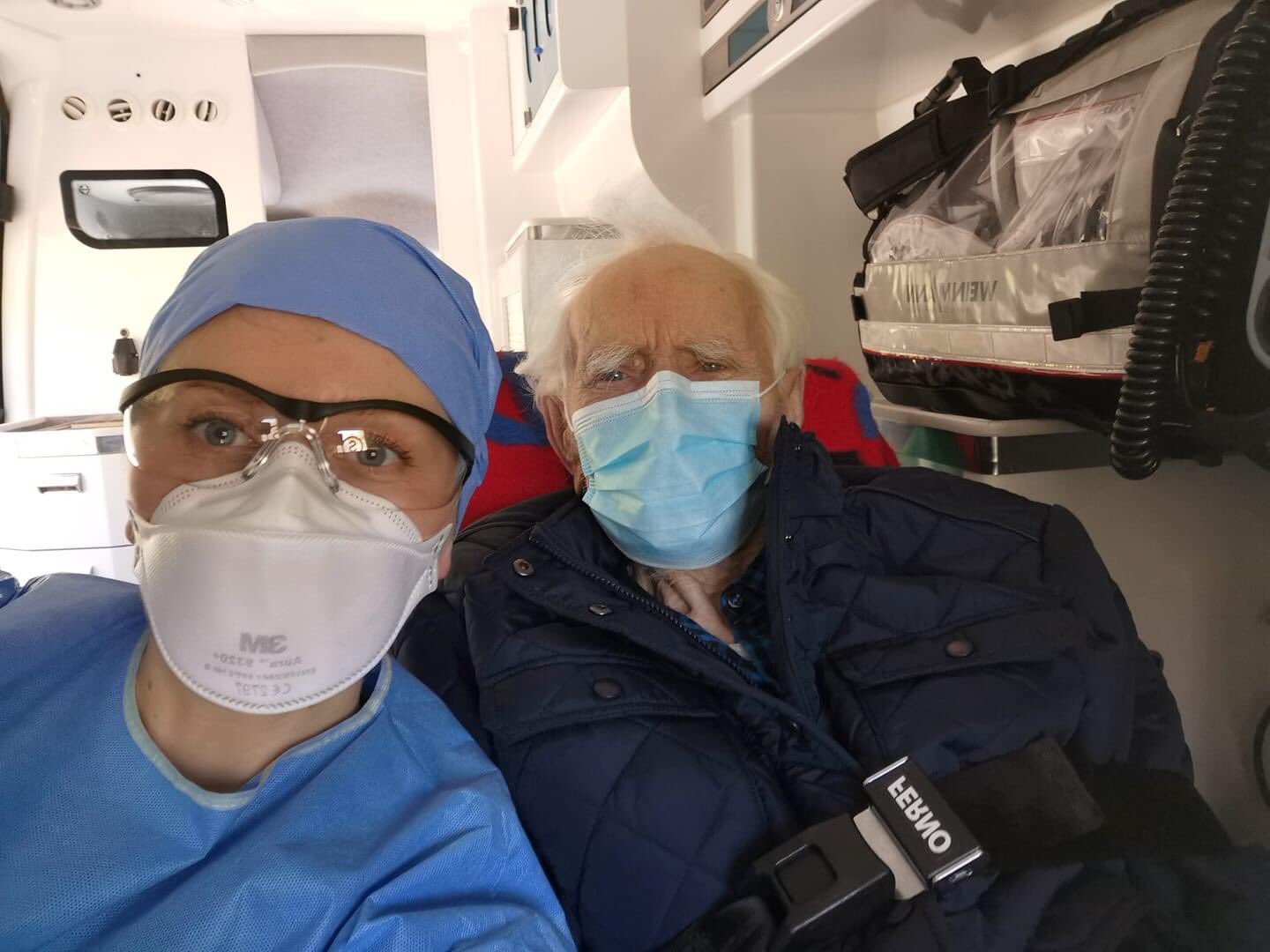 Varsóban felgyógyult a betegségből egy százéves férfi