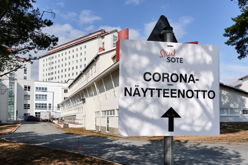 Finnország kettős stratégiát követne