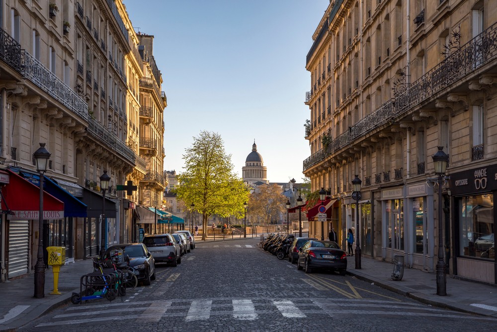 A Párizsban élők negyede távozott