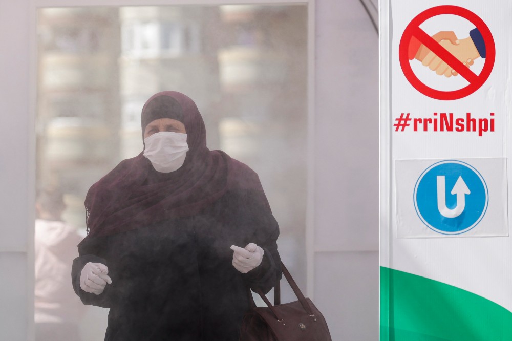 Szerbiában rekordszámú új fertőzöttet regisztráltak