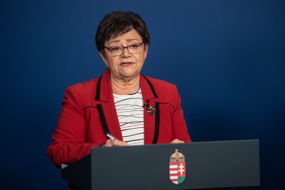 Tisztifőorvos: hetente értékelik újra az országok besorolását