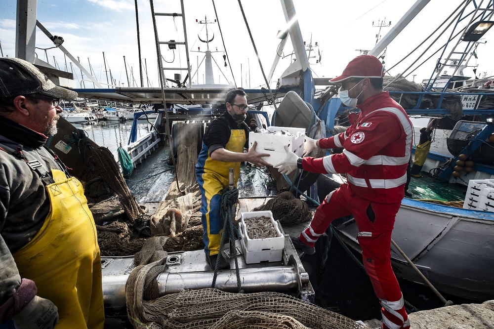 Továbbra is négyszáz felett a halottak száma