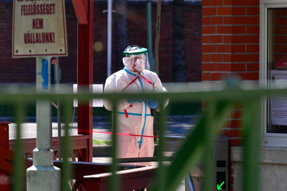 Három ellenőrzésből háromszor nem volt jelen orvos a Pesti úti idősotthonban