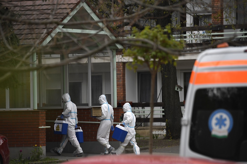 Huszonháromra emelkedett a Pesti úti idősotthon elhunytjainak száma