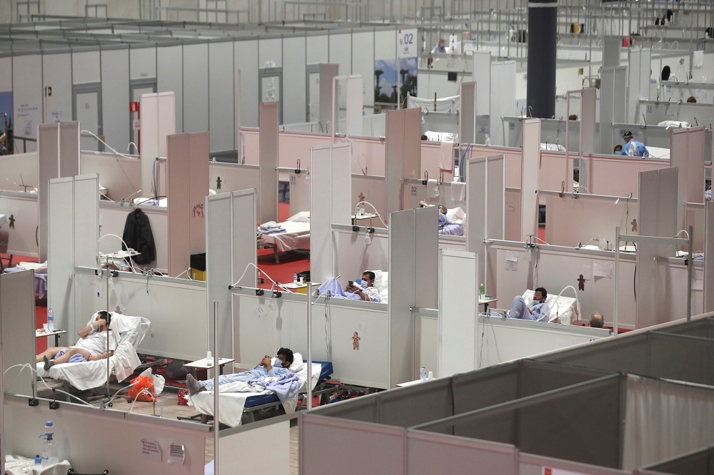 Spanyolországban átlépte a kétszázezret a fertőzöttek száma