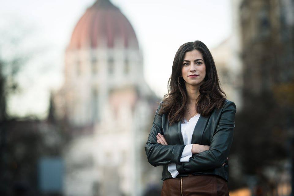 Kiemelt figyelem irányul az iskolákra és óvodákra