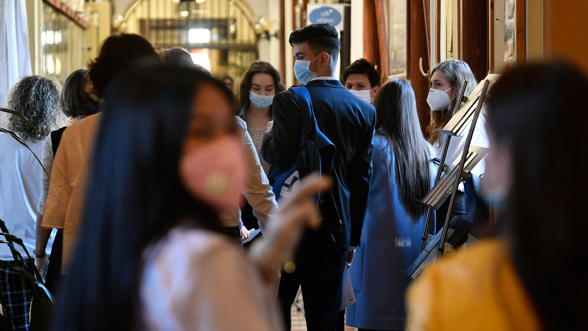 A magyar írásbelikkel kezdődnek az érettségi vizsgák