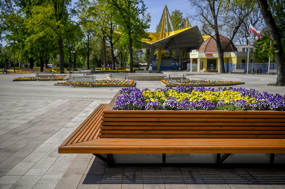 Vidéken fokozatosan megnyílnak a parkok