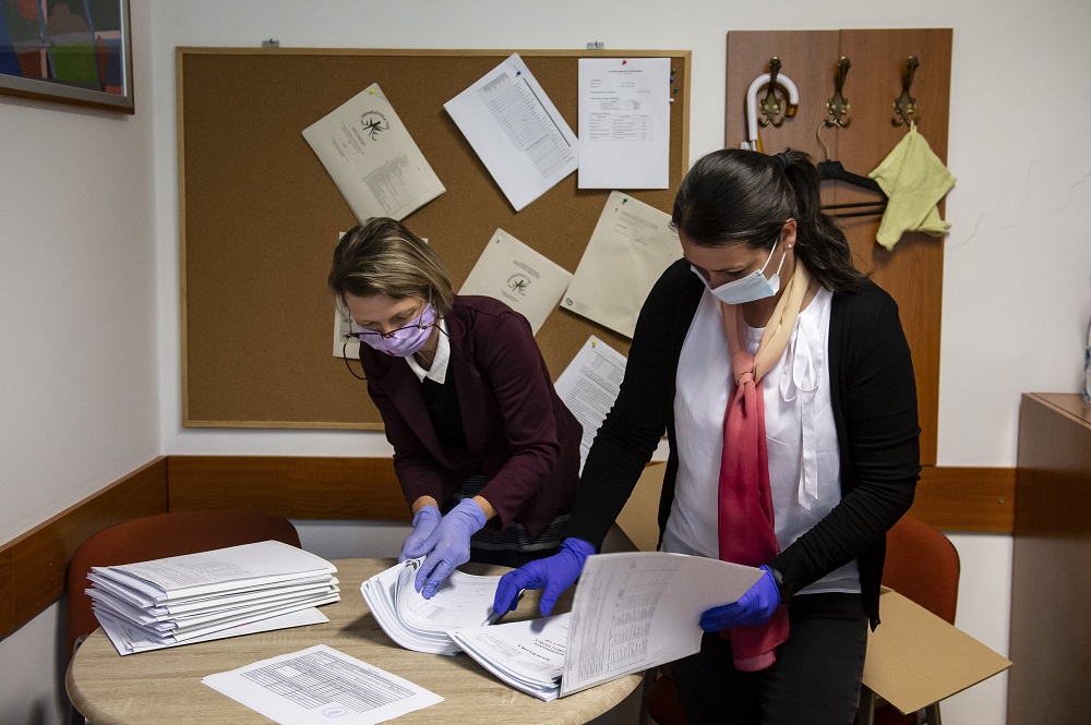 Történelemből vizsgáznak a diákok