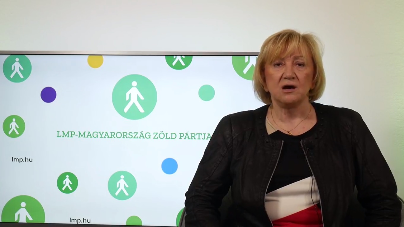 Az LMP szerint a magyar kormány lépéshátrányban van