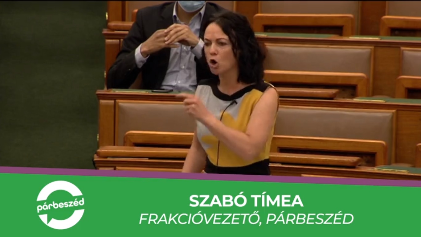 „Szakmai kérdést én nem is teszek föl, mert úgysem fogunk válaszolni rá”