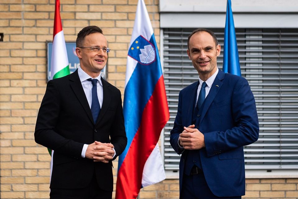 Nem korlátozzák a magyar és a szlovén állampolgárok utazását