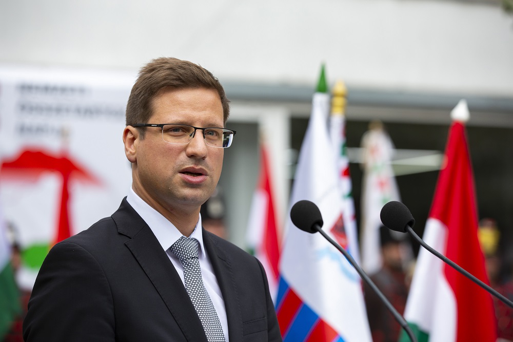 Szerda éjfélkor véget érhet a rendkívüli jogrend