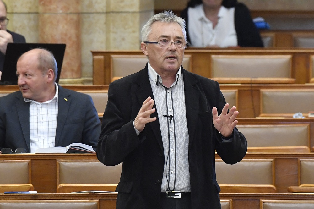 KDNP: több forrás jut családpolitikára, oktatásra, egészségügyre