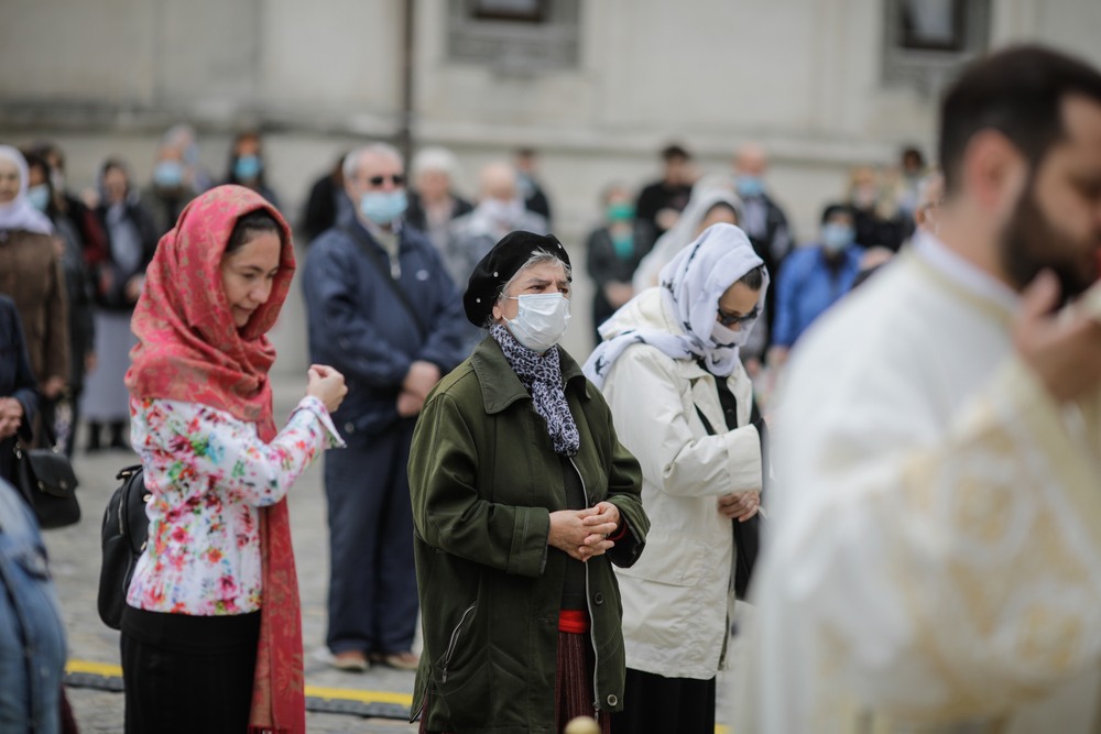 Romániában ismét meghosszabbítják a veszélyhelyzetet