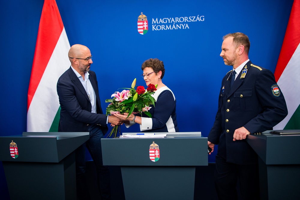 A vírus jelen van, a szabályokat továbbra is be kell tartani