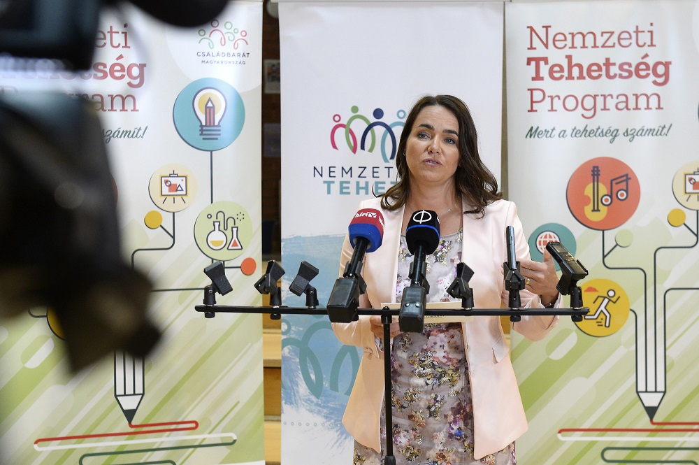 Meghirdetik a Stipendium Peregrinum Ösztöndíjprogram újabb részét