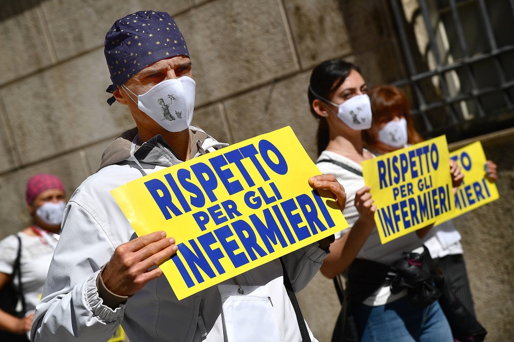 Olaszországban ismét megközelítette a négyszázat az új fertőzöttek száma