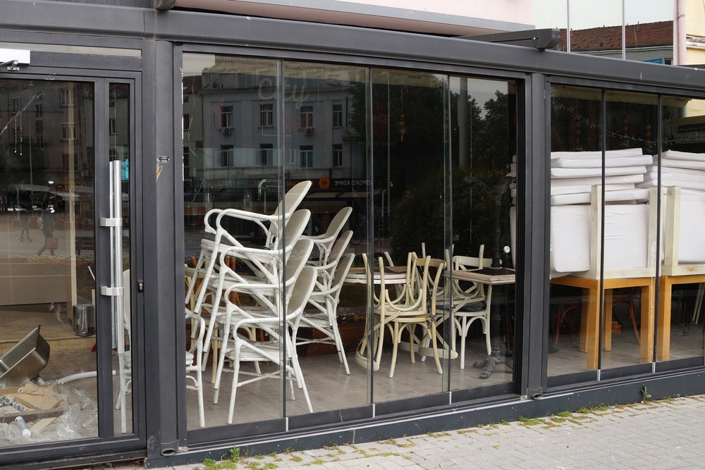 Bulgáriában bezárják az éjszakai szórakozóhelyeket