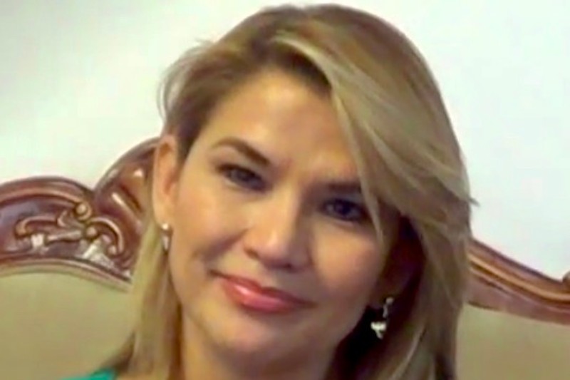 Bolívia ideiglenes elnöke is megfertőződött