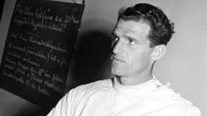 Kárpáti Rudolf olimpiai bajnok kardvívó száz éve született