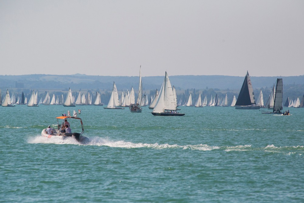 Véget ért az 52. Kékszalag