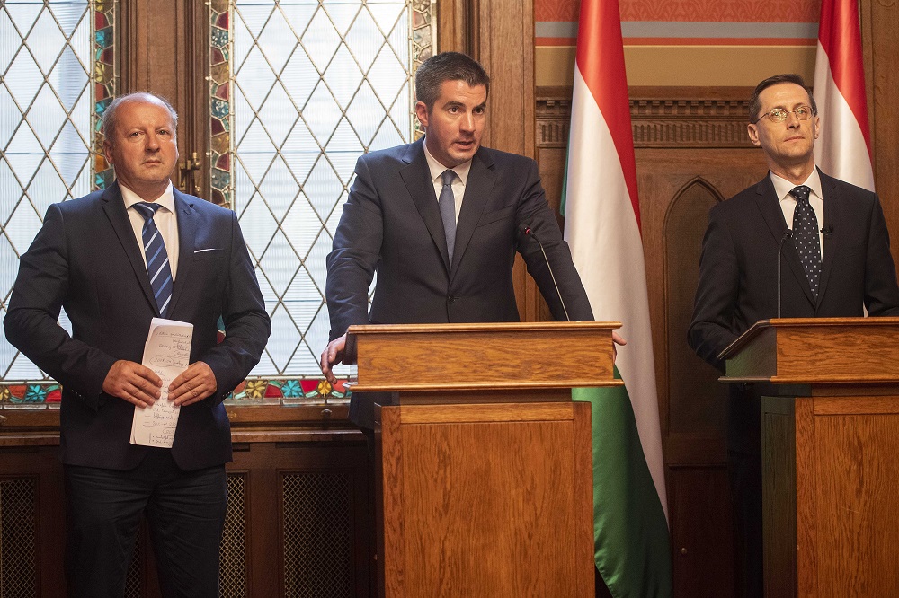 A büdzsé felelős, a baloldal viszont eladósította volna az országot