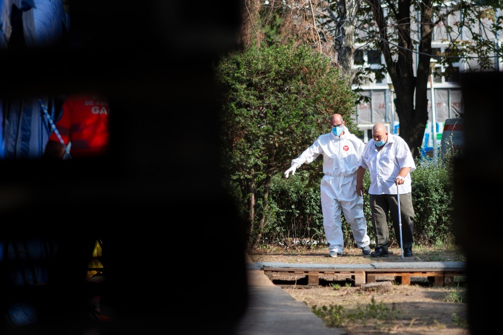 Több mint ötszáz koronavírusos beteg van intenzív osztályon Romániában