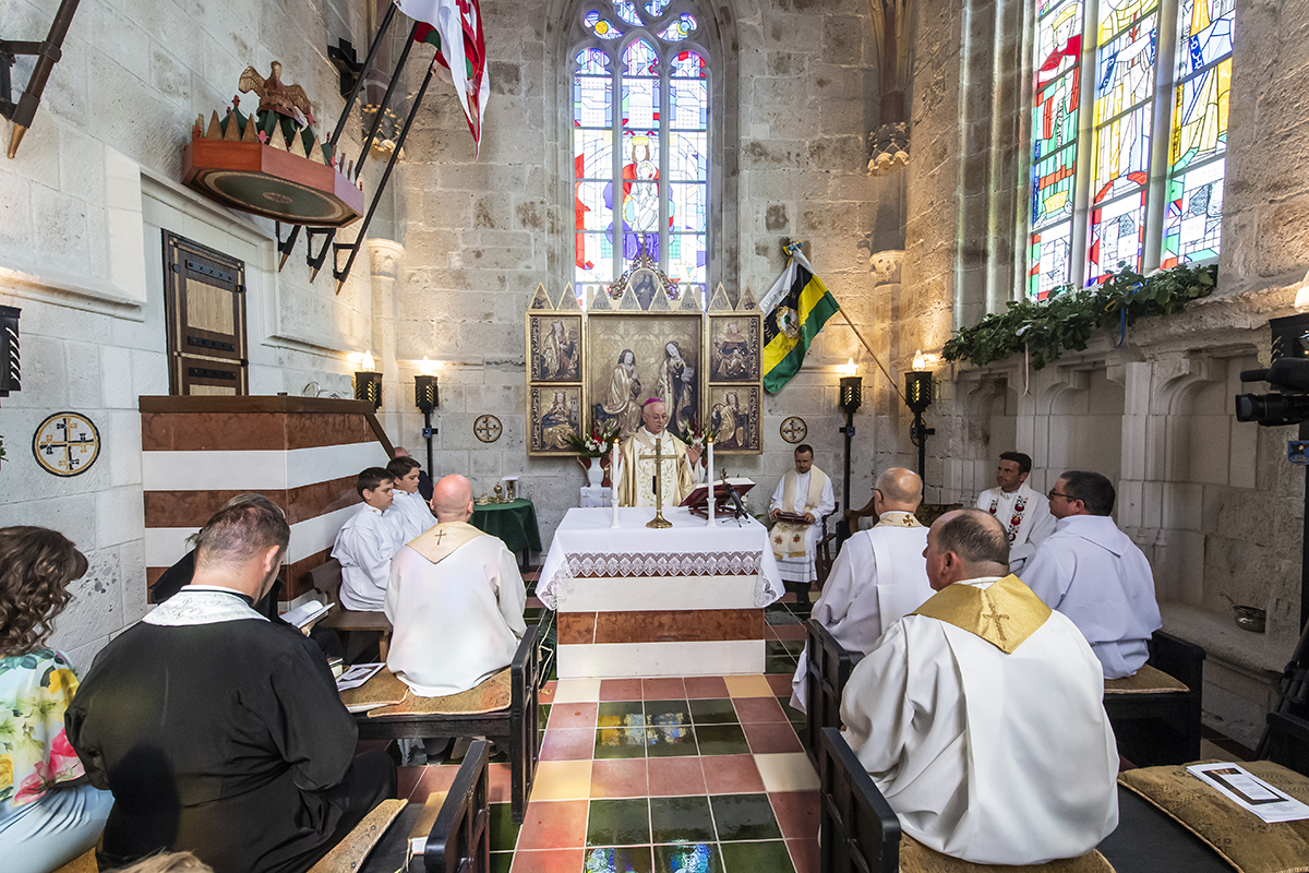 Köztünk járt a Mindenható