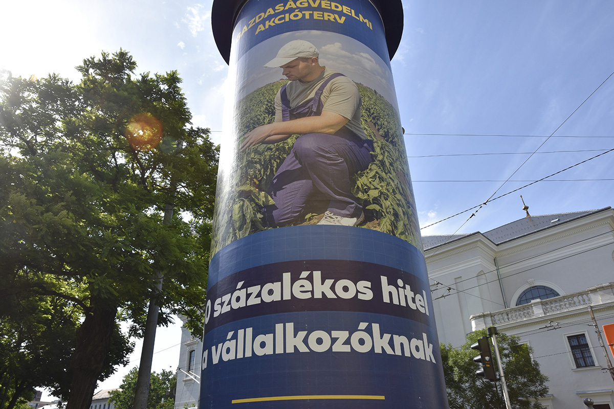 Újabb támogatásokról egyeztetnek