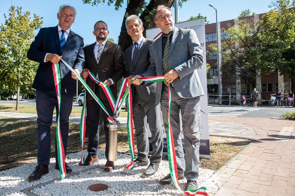 Letették a békéscsabai Munkácsy-negyed alapkövét