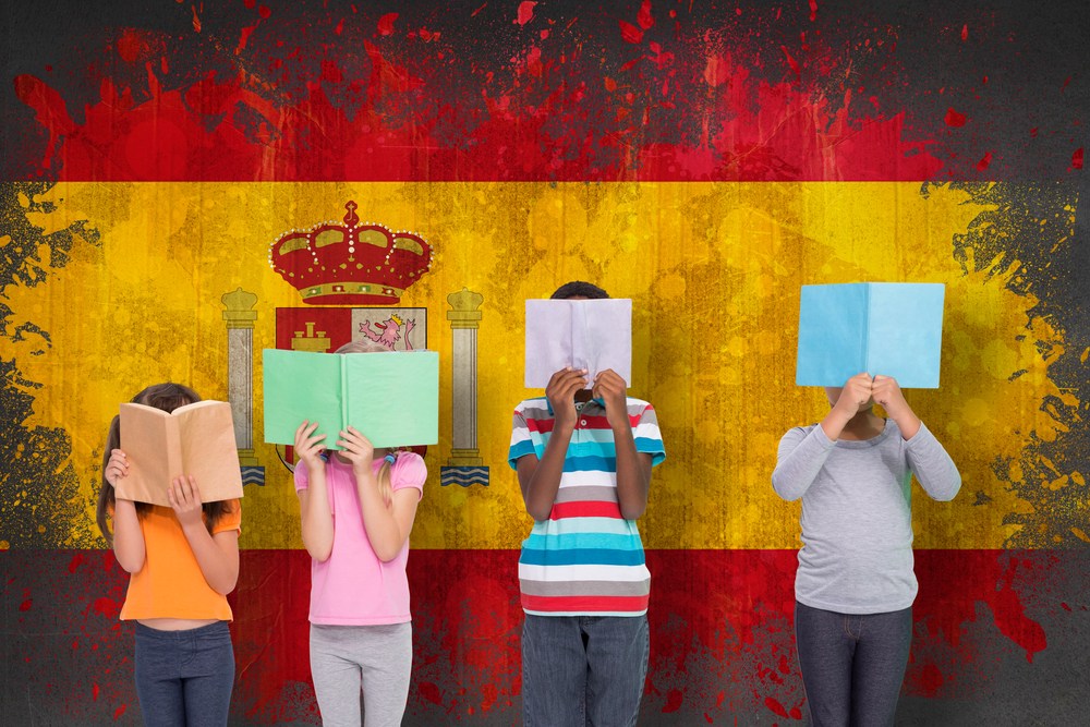 A spanyol iskolákban kötelező lesz a maszkviselet