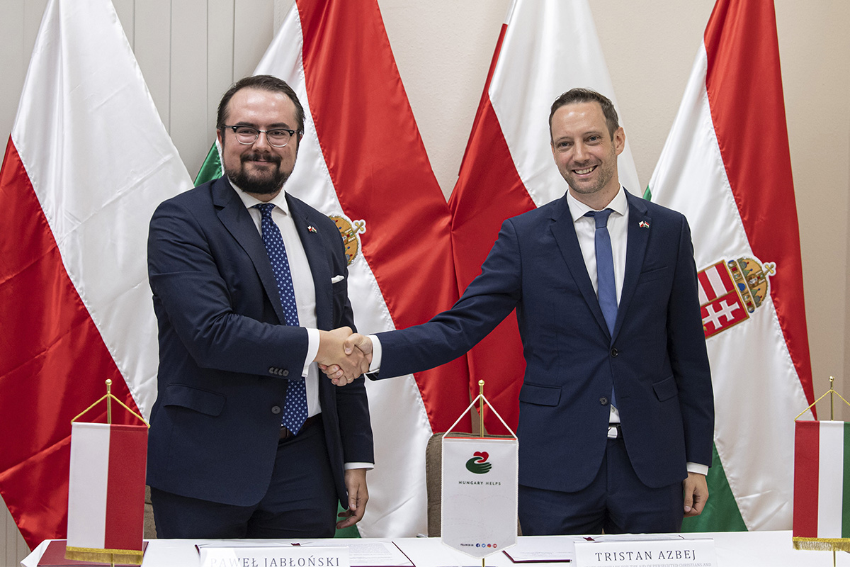 Magyar-lengyel humanitárius együttműködésről írtak alá megállapodást