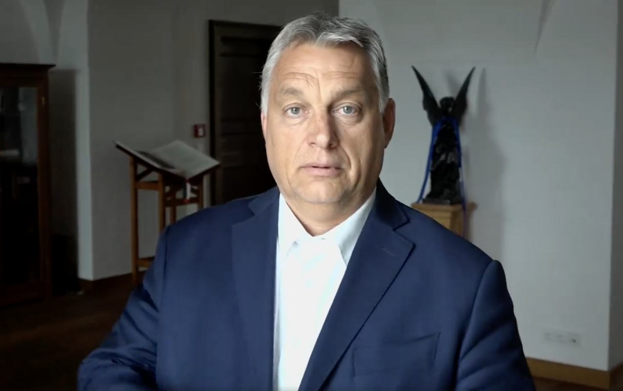 A miniszterelnök a Fradira fogadott