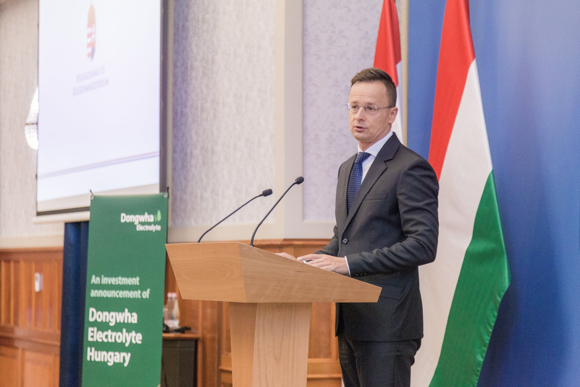 Hazánkban épül fel a Dongwha első európai gyára