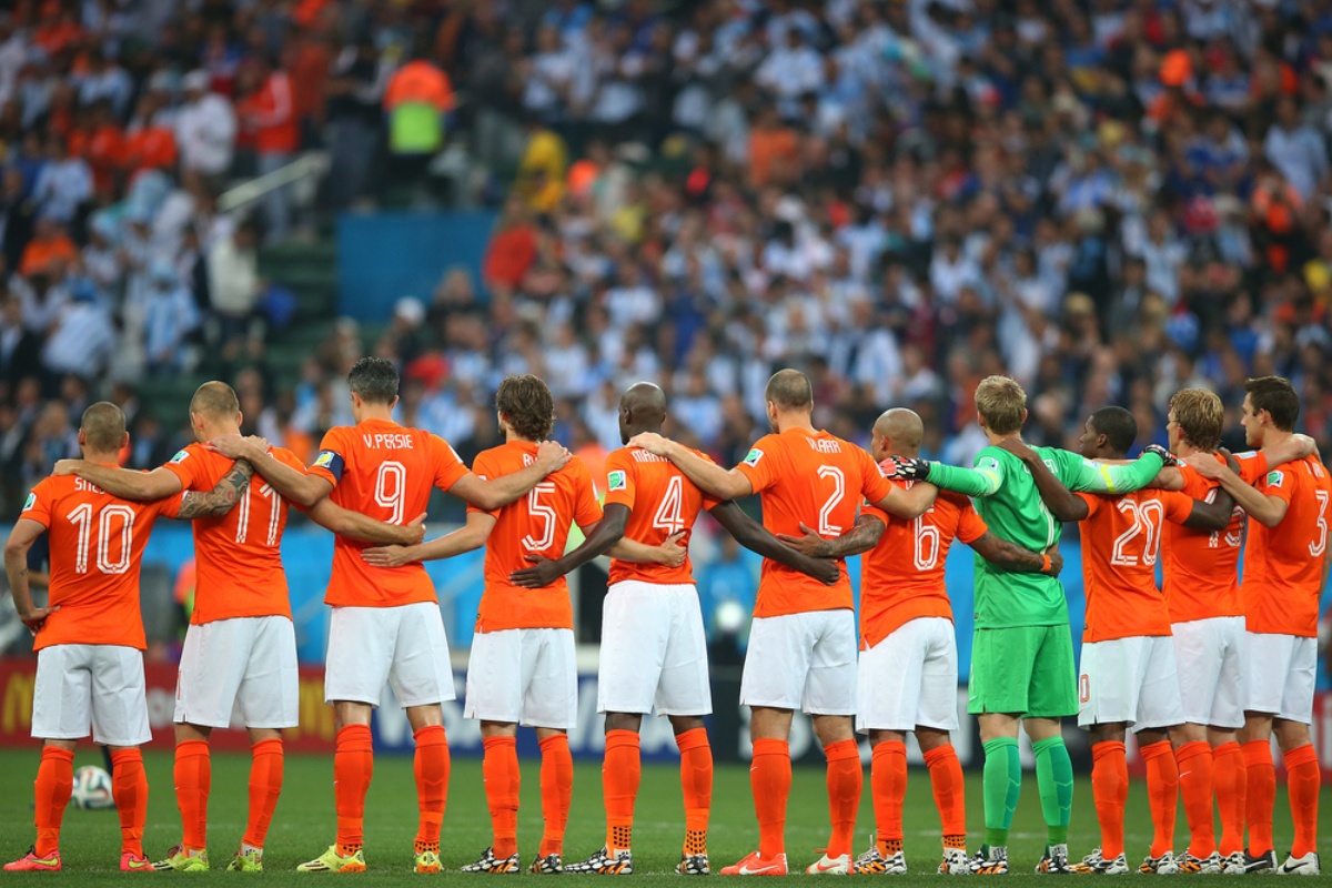 Az MTK korábbi edzőjét akarják a holland játékosok