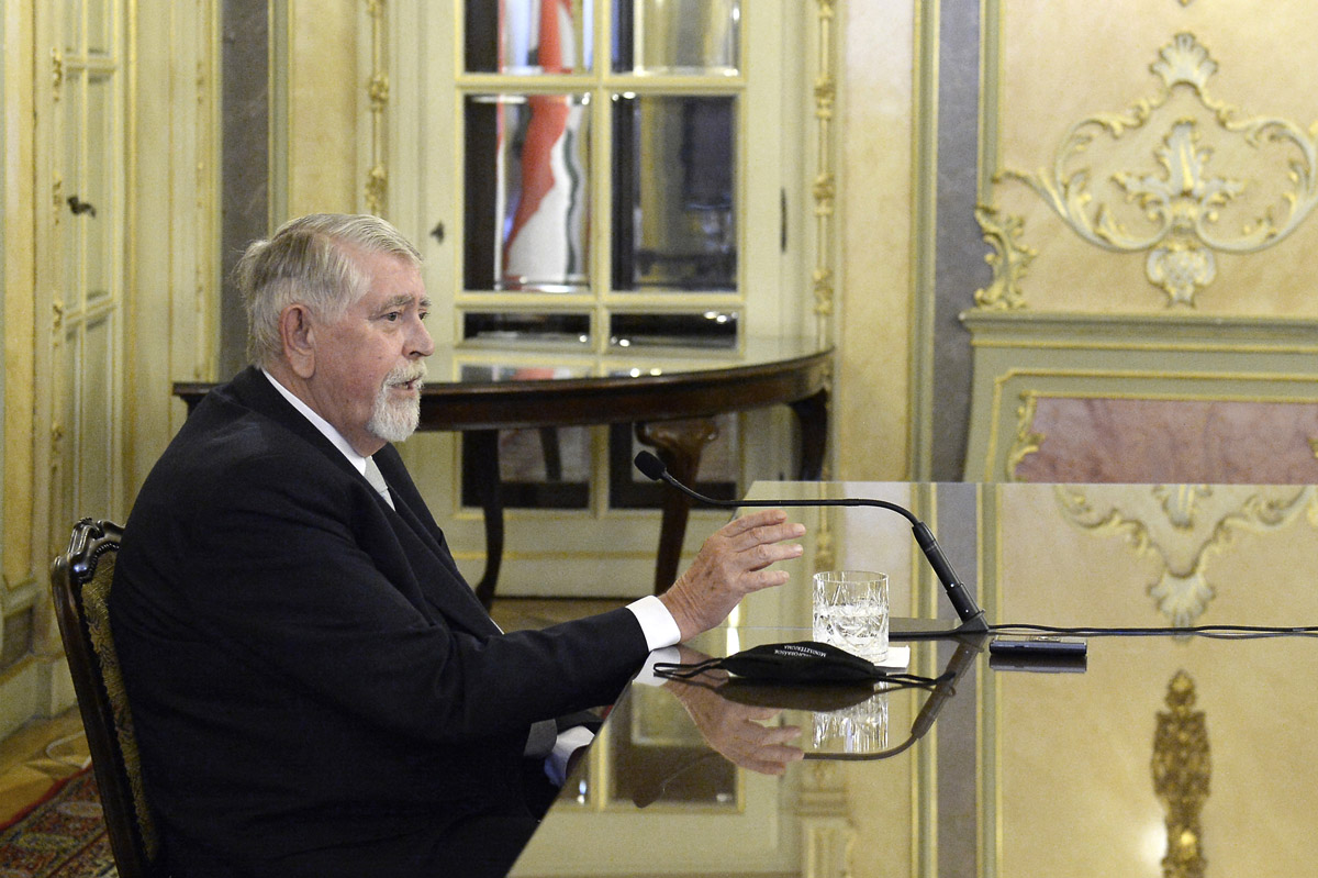 Félmilliárdos gépet kapott az Uzsoki utcai Kórház