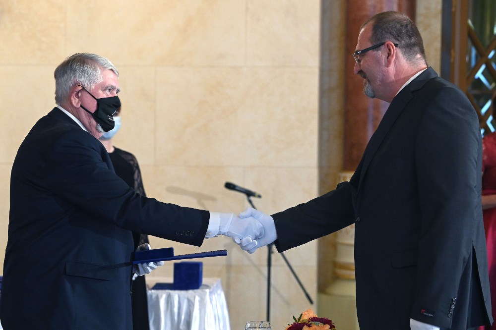 Átadták a pedagógusnapi díjakat a Pesti Vigadóban