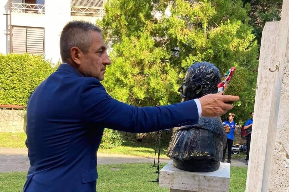 Az ország jövője a kis- és közepes városokon múlik