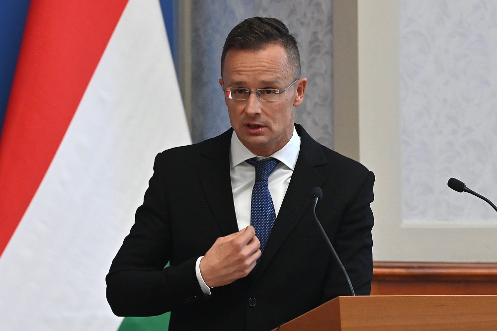 Amerikai vállalatvezetők méltatják a gazdaságvédelmi akciótervet