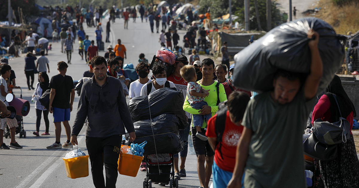 Virágkorát éli az embercsempészet
