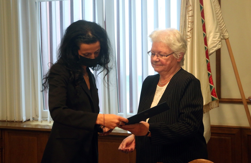 Átvette megbízólevelét Koncz Zsófia