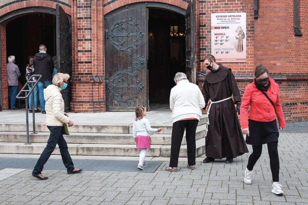 Lengyelországban nem volt soha ilyen sok új fertőzött