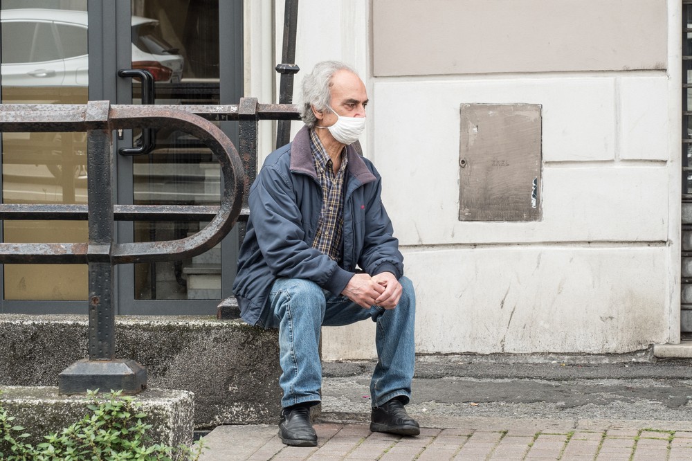 Genova belvárosában az utcai beszélgetést is megtiltották